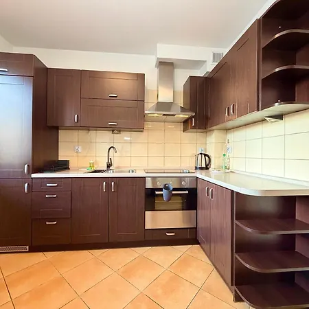 Apartment Hlaski Urban Cozy By Bookinghost