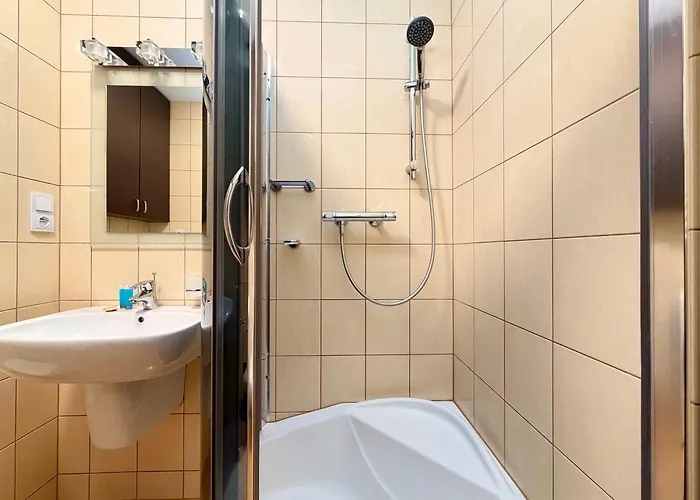 Apartment Hlaski Urban Cozy By Bookinghost Wroclaw